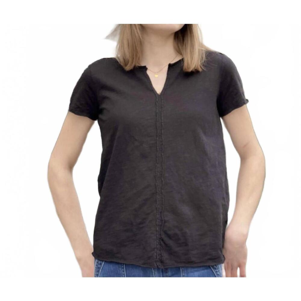 NEW MODODOC raw edge split v tee in black